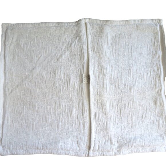 Eileen Fisher Matelassé Pillow Sham White Organic Cotton 1 One Standard Size - Picture 8 of 16